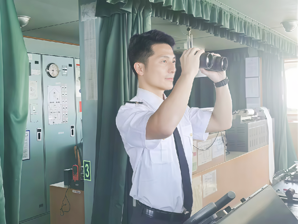 雙節(jié)我在崗丨奮楫爭(zhēng)先遠(yuǎn)洋人 雙節(jié)堅(jiān)守送祝福