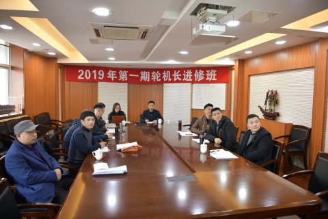 以案學(xué)法，促進(jìn)船舶廉潔建設(shè)