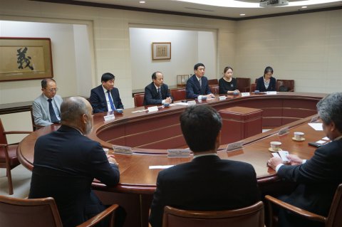 江蘇省港口集團王永安董事長一行赴日本東京NK船級社進行交流訪問并簽署戰(zhàn)略合作協(xié)議