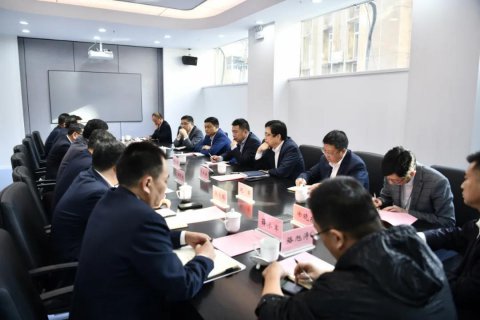 航運事業(yè)部召開省港口集團內(nèi)貿(mào)運輸船隊建設座談會