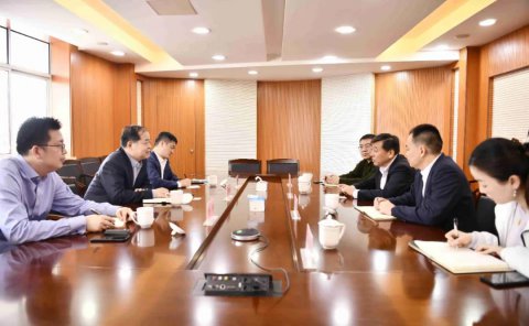 中國船東互保協(xié)會(huì)副總經(jīng)理宮錫謙一行到訪江蘇遠(yuǎn)洋