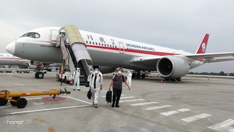 疫情下的漫漫回家路 感謝有你們