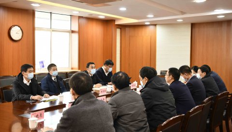 江蘇海事局黨組成員、副局長王秀峰檢查指導(dǎo)江蘇遠洋安全生產(chǎn)和疫情防控工作